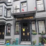 Grey Apartments & Suites - Old City